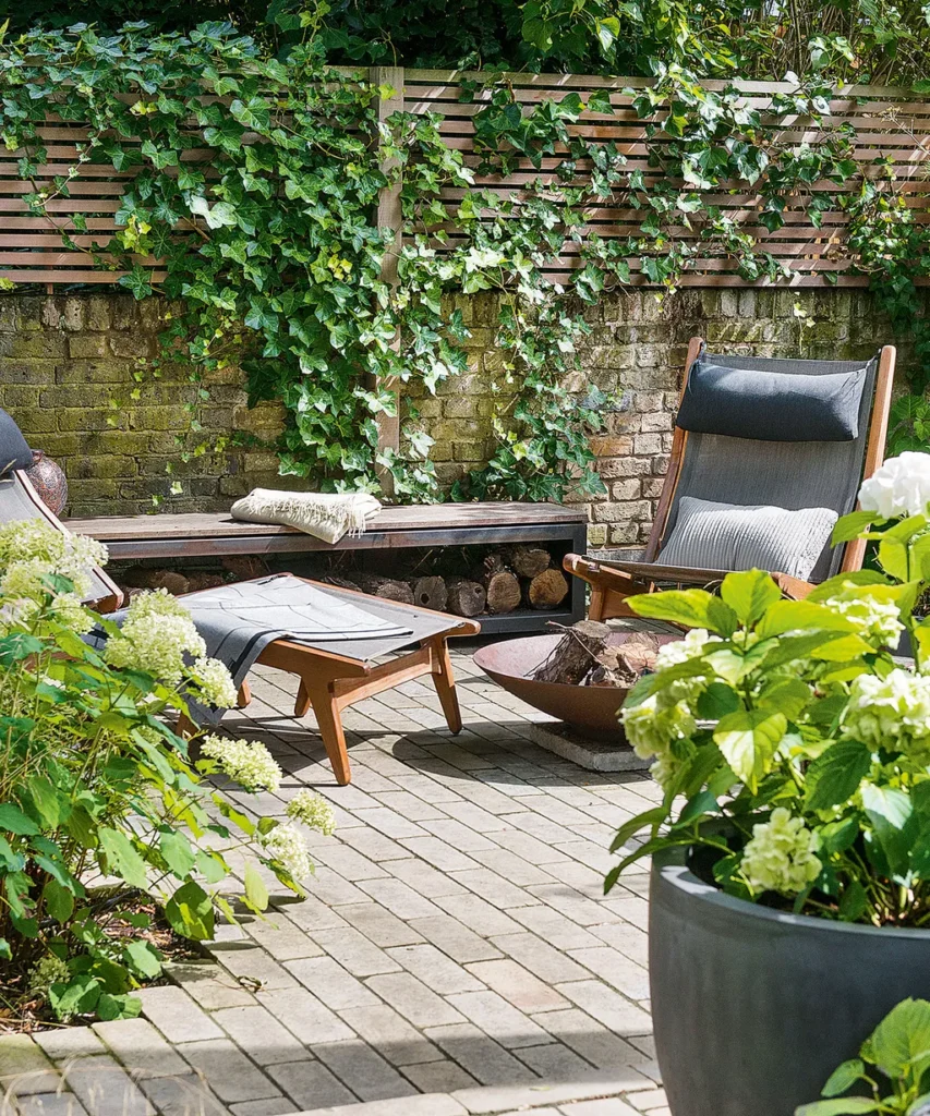 backyard garden fence ideas